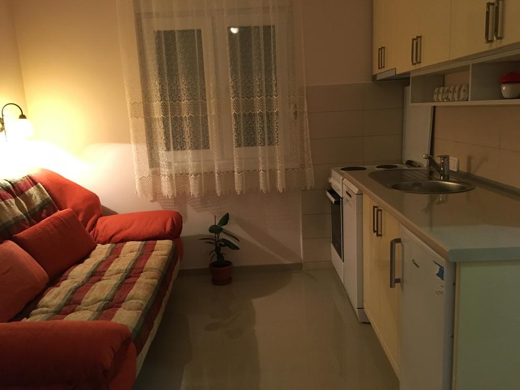 Apartment Vistanova Врдник Экстерьер фото
